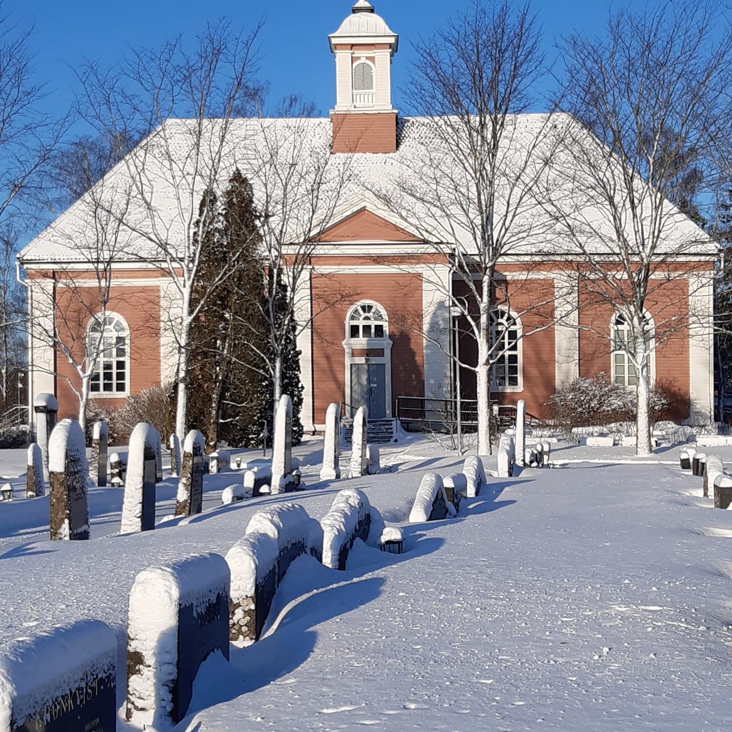 Vinterbild av Solf kyrka. Fotograf: Solveig Fogde